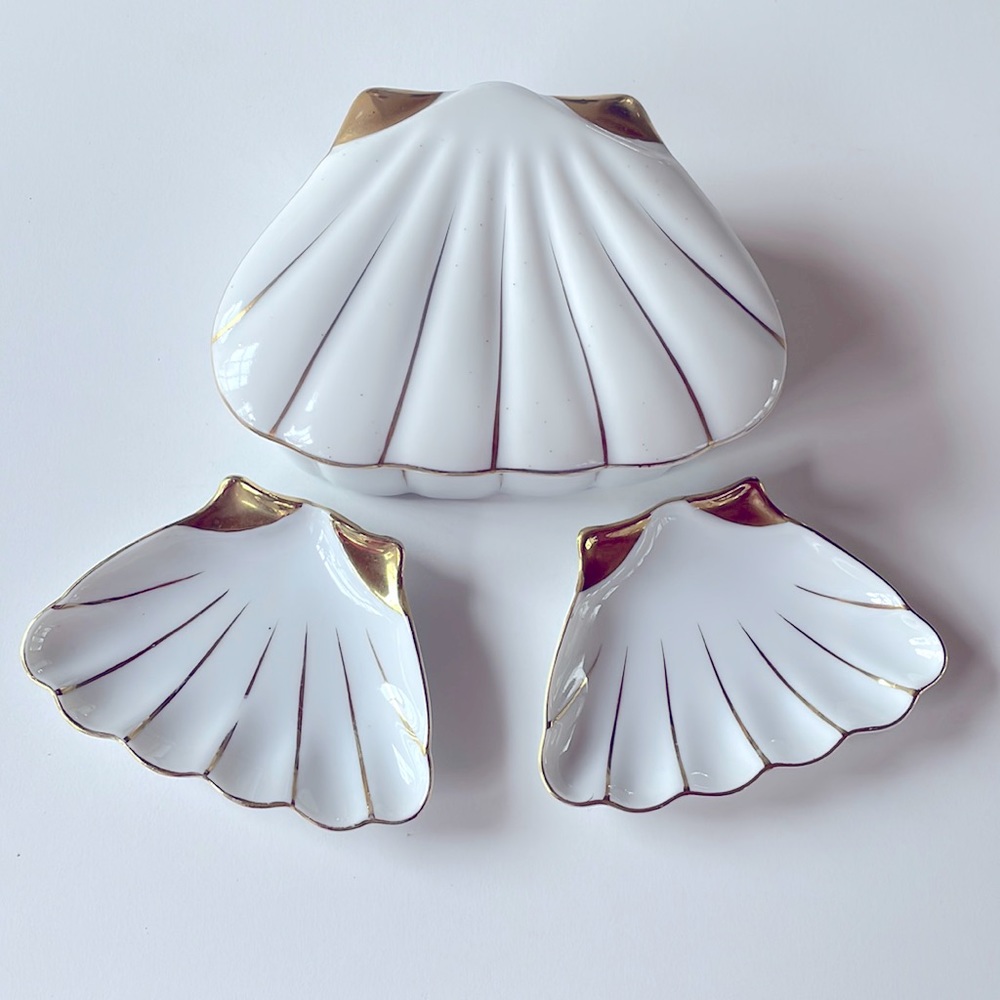 VTG 1970’s Ceramic Shell Box & Trinket Dishes